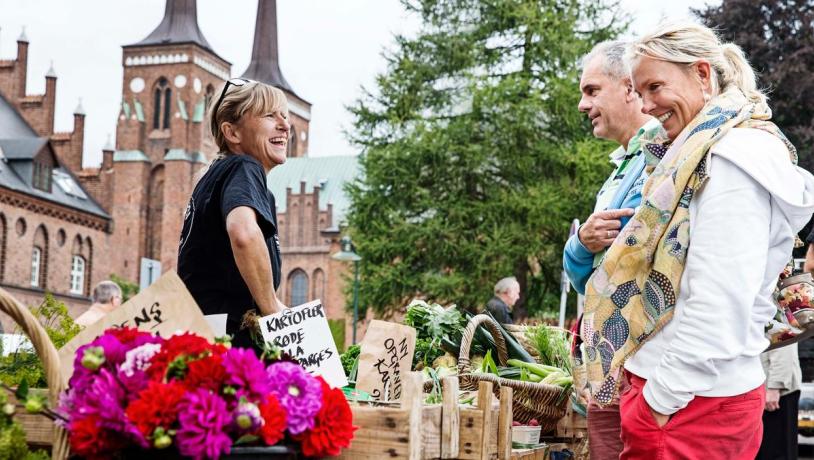 Tre mennesker til torvedag