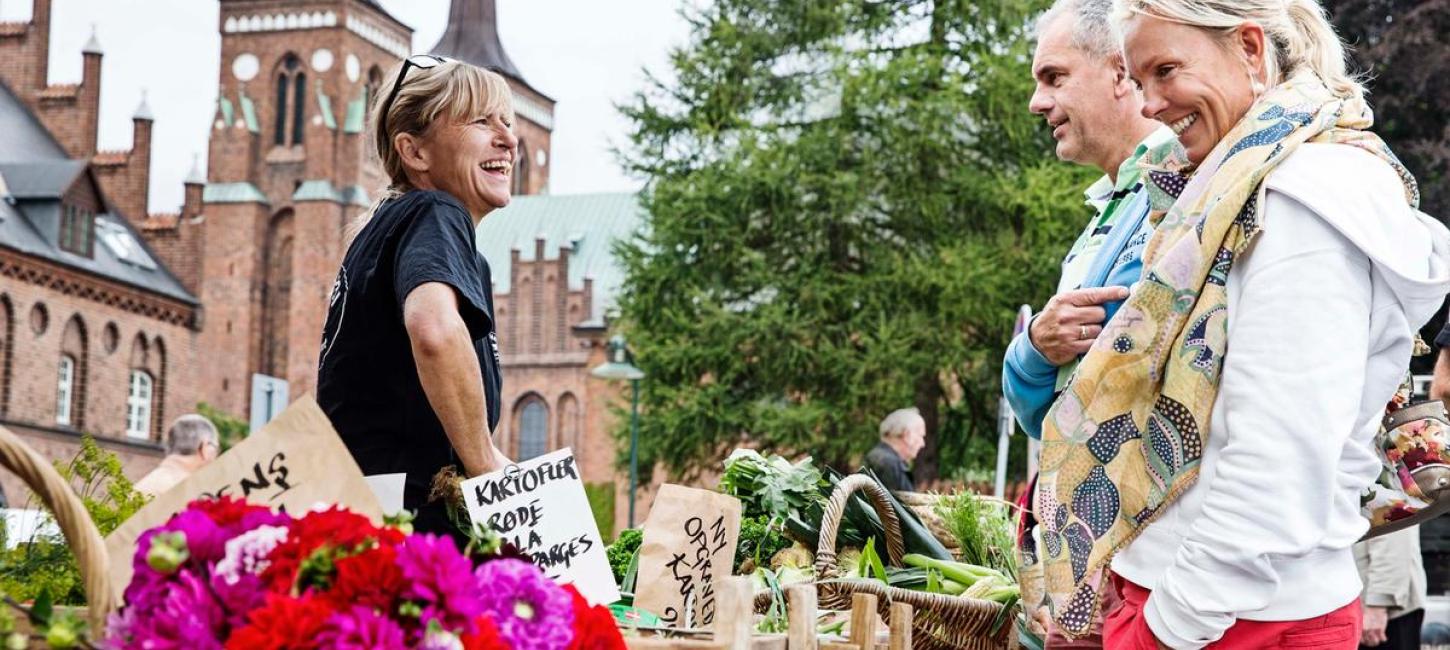 Tre mennesker til torvedag